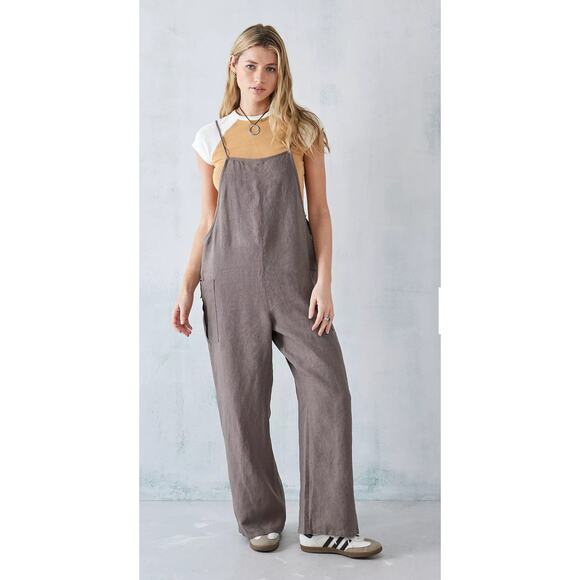UO May Slouchy Linen Jumpsuit - Picture 1 of 12